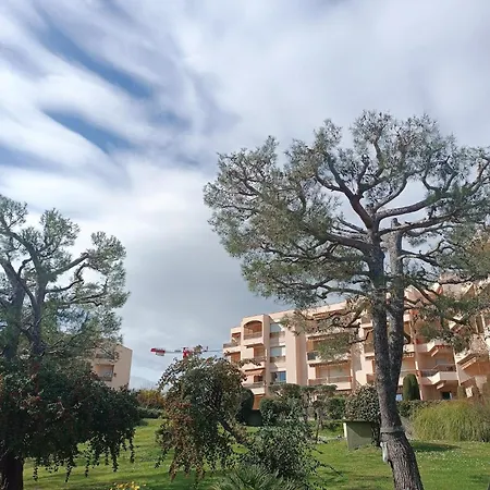 Appartement La Louisiane #piscine #parking #700m Plages Antibes